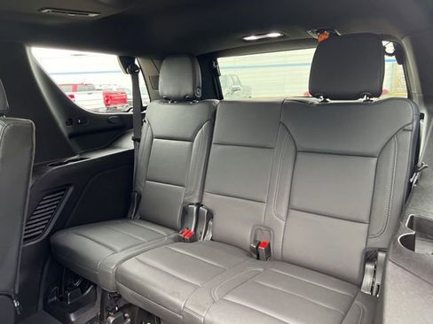 Used 2024 Chevrolet Tahoe Z71 w/ Z71 Off-Road Package image 65