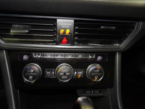 Used 2020 Volkswagen Jetta R-Line w/ R-Line Cold Weather Package image 13