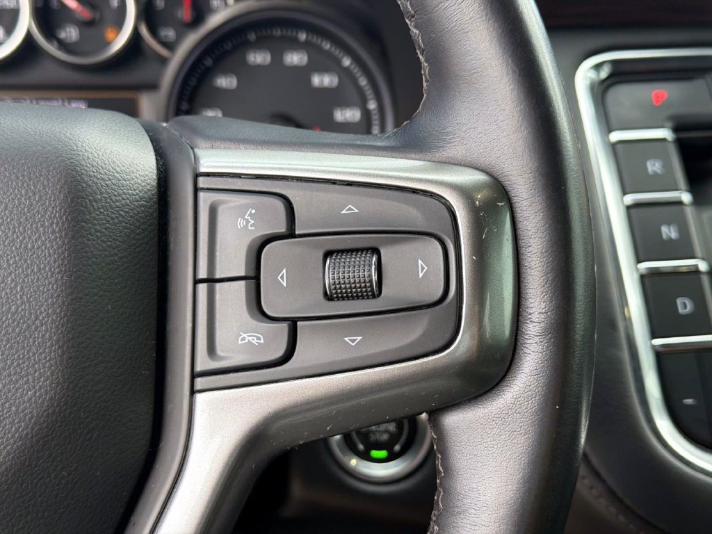 Used 2021 Chevrolet Suburban Z71 w/ Rear Media and Nav Package AWD/4WD image 28