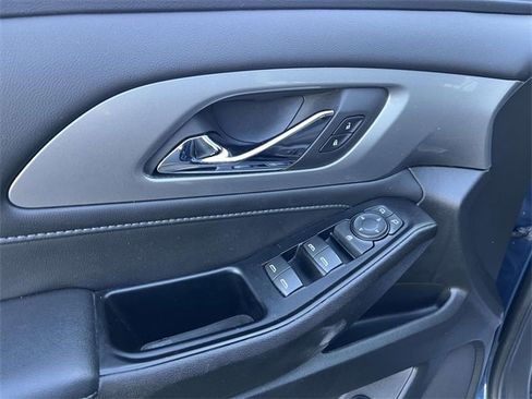 Certified 2023 Chevrolet Traverse LT image 21