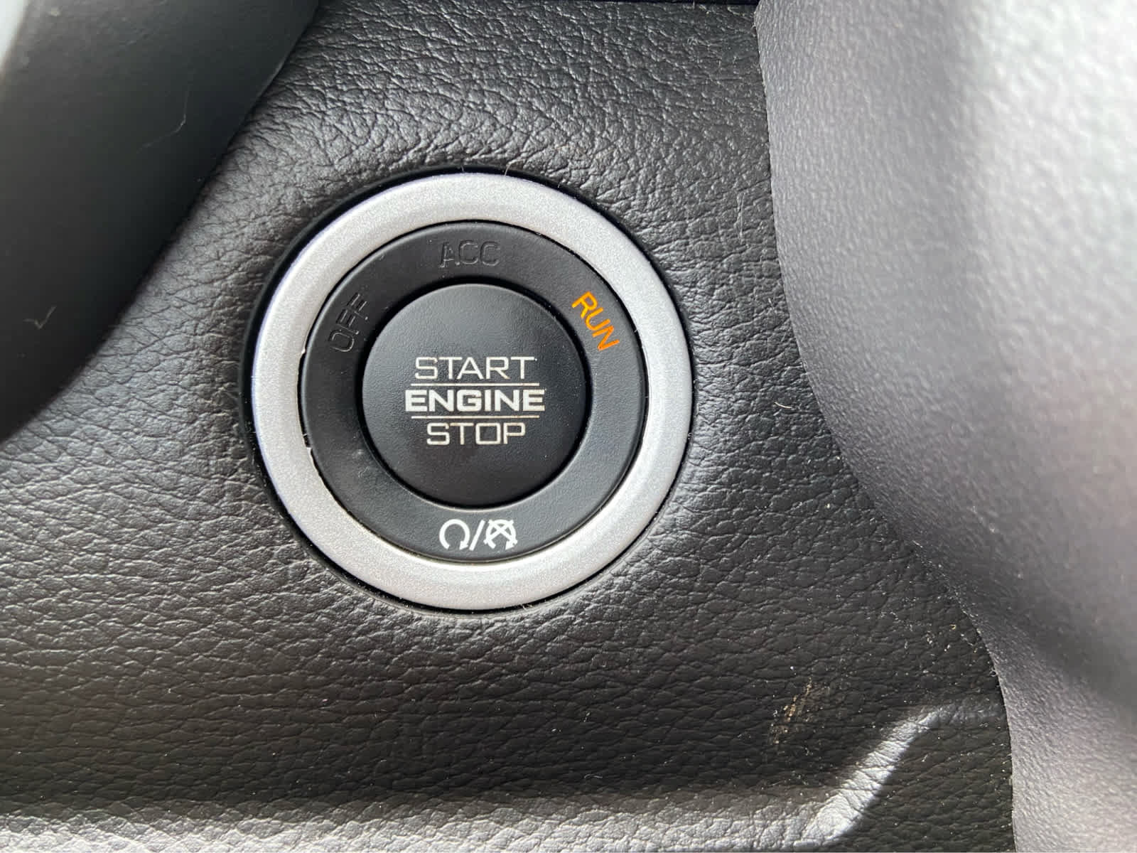 Used 2023 RAM 1500 Big Horn AWD/4WD image 40