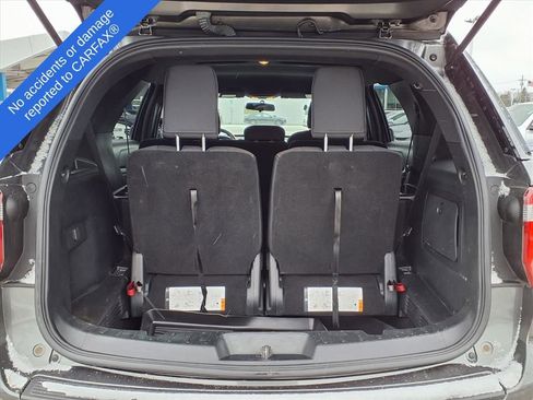 Used 2019 Ford Explorer XLT image 10
