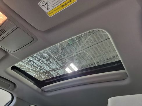 Used 2018 Honda CR-V EX image 31