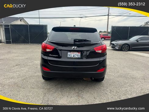 Used 2015 Hyundai Tucson GLS FWD image 6