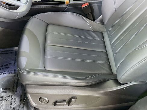 Certified 2023 Audi Q5 2.0T Premium Plus w/ Premium Plus Package image 13