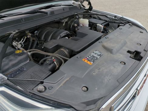 Certified 2020 GMC Yukon XL SLT image 32