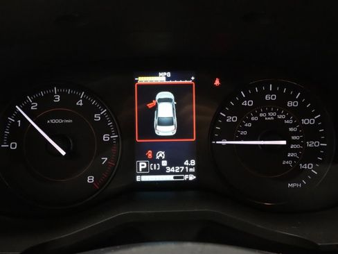 Used 2023 Subaru Crosstrek 2.0i Premium image 28