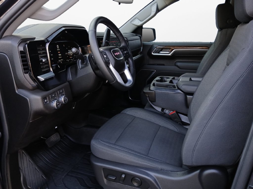 Used 2026 GMC Sierra 1500 Elevation w/ Elevation Select Package AWD/4WD image 18