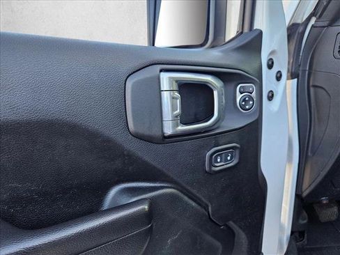 Used 2021 Jeep Wrangler Unlimited Sport image 9