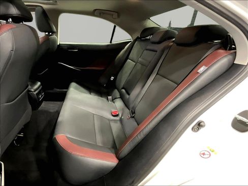 Used 2018 Lexus IS 300 AWD w/ Comfort Package image 22