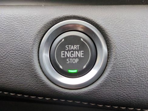 Certified 2024 Cadillac Escalade ESV Premium Luxury w/ Performance Package image 30