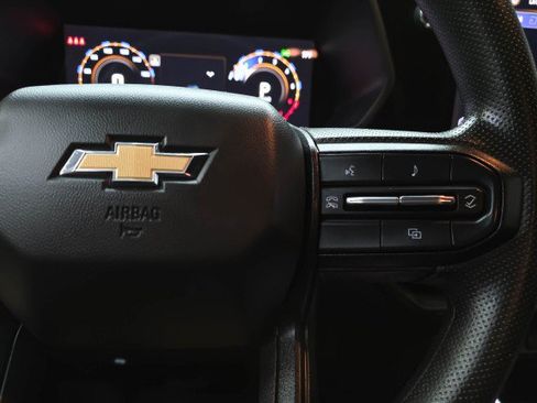 Used 2024 Chevrolet Colorado W/T w/ WT Convenience Package II AWD/4WD image 22