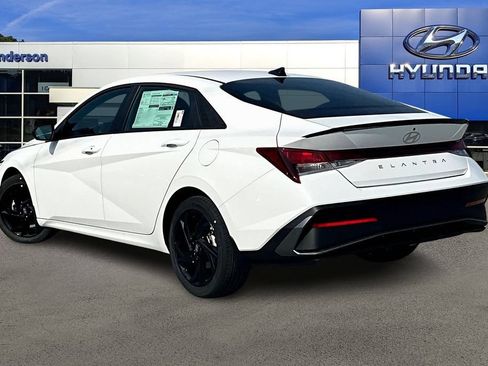 Certified 2026 Hyundai Elantra Sport FWD image 3
