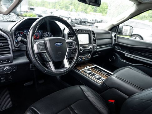 Used 2019 Ford Expedition Max Platinum AWD/4WD image 7