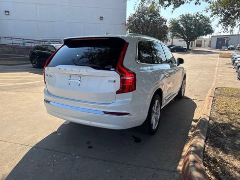 Used 2024 Volvo XC90 B5 Core AWD/4WD image 5