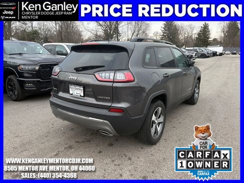 Used 2022 Jeep Cherokee Limited image 9