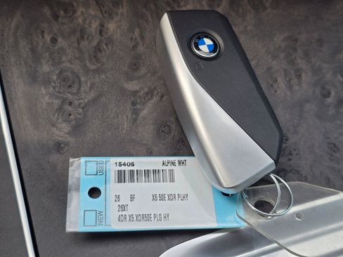 New 2026 BMW X5 xDrive50e w/ M Sport Package AWD/4WD image 33