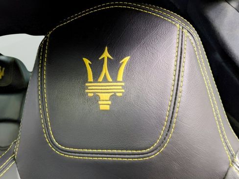 Used 2014 Maserati GranTurismo Sport image 27