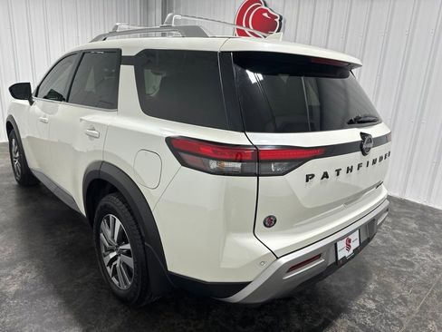 Used 2023 Nissan Pathfinder SL w/ Lighting Package (N92) AWD/4WD image 8