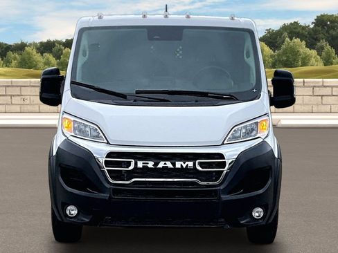 Used 2025 RAM ProMaster 2500 w/ U-Haul Equipment Group FWD image 3