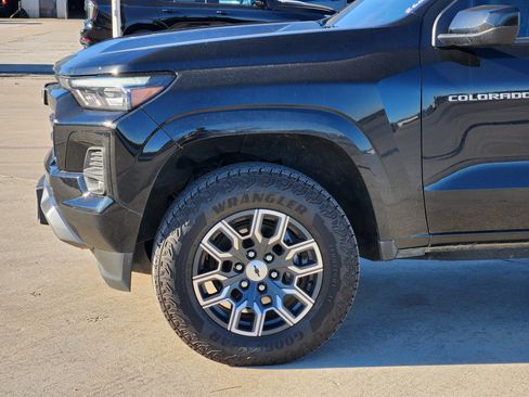 Certified 2024 Chevrolet Colorado Z71 w/ Z71 Convenience Package 2 image 8