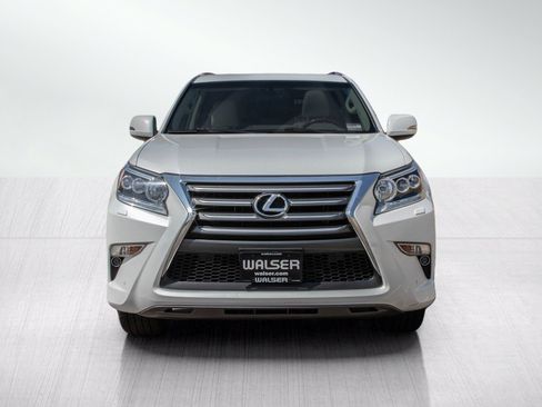 Used 2016 Lexus GX 460 w/ Premium Package AWD/4WD image 8