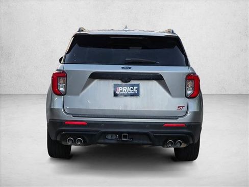 Used 2020 Ford Explorer ST w/ ST Street Pack image 6