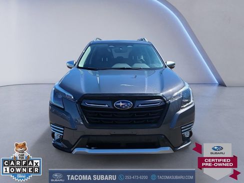 Used 2023 Subaru Forester Touring image 8
