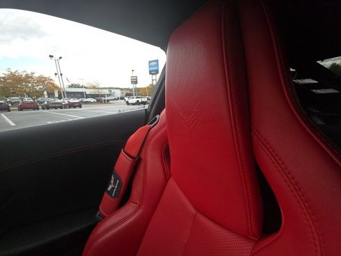 Used 2021 Chevrolet Corvette Stingray Coupe w/ 1LT image 24