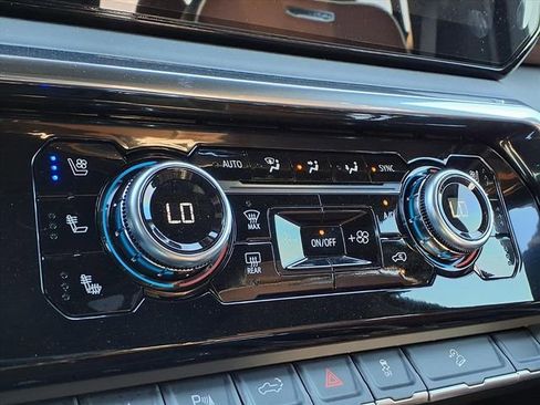 New 2026 GMC Sierra 2500 Denali Ultimate image 22