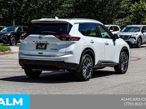 Used 2024 Nissan Rogue Platinum w/ Platinum Premium Package FWD image 7