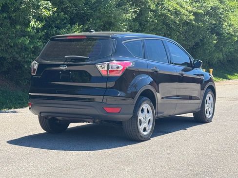 Used 2017 Ford Escape S FWD image 5