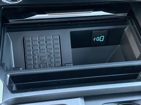 New 2026 Ford F450 Platinum w/ Platinum Plus Package image 27