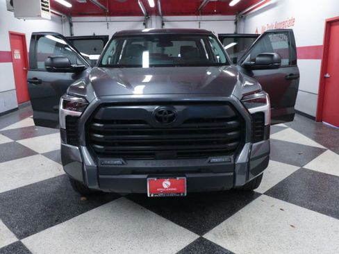 Used 2023 Toyota Tundra SR5 AWD/4WD image 19