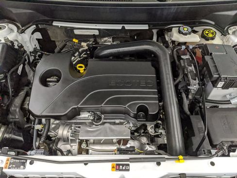 Used 2023 Chevrolet Equinox LT w/ LPO, Floor Liner Package AWD/4WD image 21