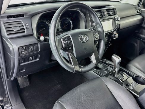 Used 2019 Toyota 4Runner TRD Pro AWD/4WD image 9