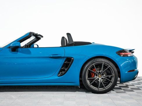 Used 2018 Porsche 718 Boxster S image 25