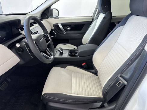 Certified 2025 Land Rover Discovery Sport S AWD/4WD image 4