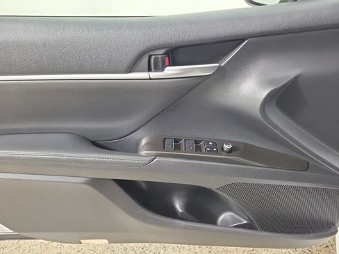 Used 2023 Toyota Camry XLE FWD image 23