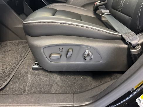 New 2025 Buick Enclave Avenir w/ Trailering Package, 5000 lbs. image 26