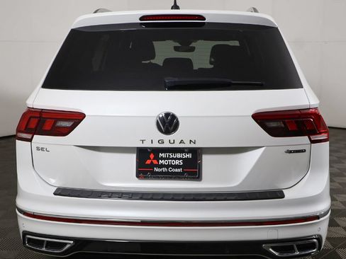 Used 2023 Volkswagen Tiguan SEL R-Line AWD/4WD image 14