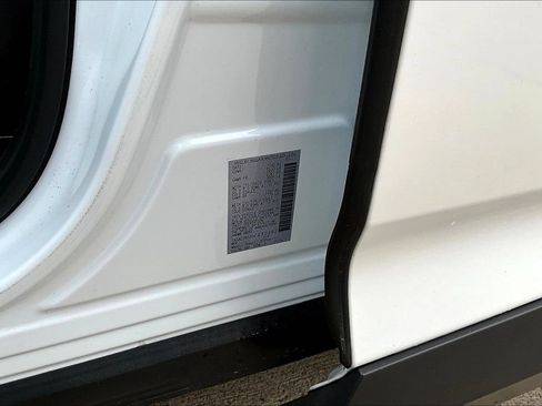Certified 2025 Nissan Murano SV AWD/4WD image 26