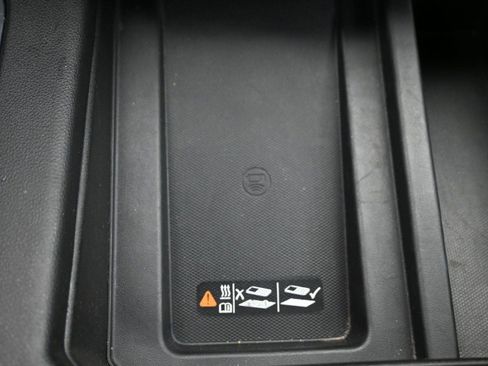 Used 2023 GMC Sierra 3500 Denali w/ Denali Ultimate Package image 36