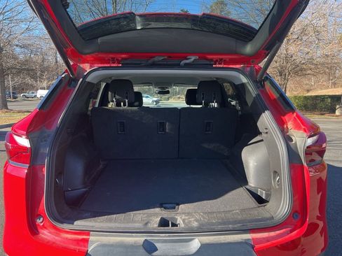 Used 2020 Chevrolet Blazer LT image 17