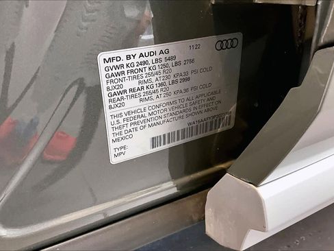 Used 2023 Audi Q5 2.0T Premium Plus w/ Premium Plus Package image 33