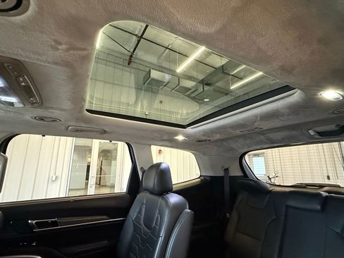 Used 2022 Kia Telluride SX w/ SX Prestige Package image 41
