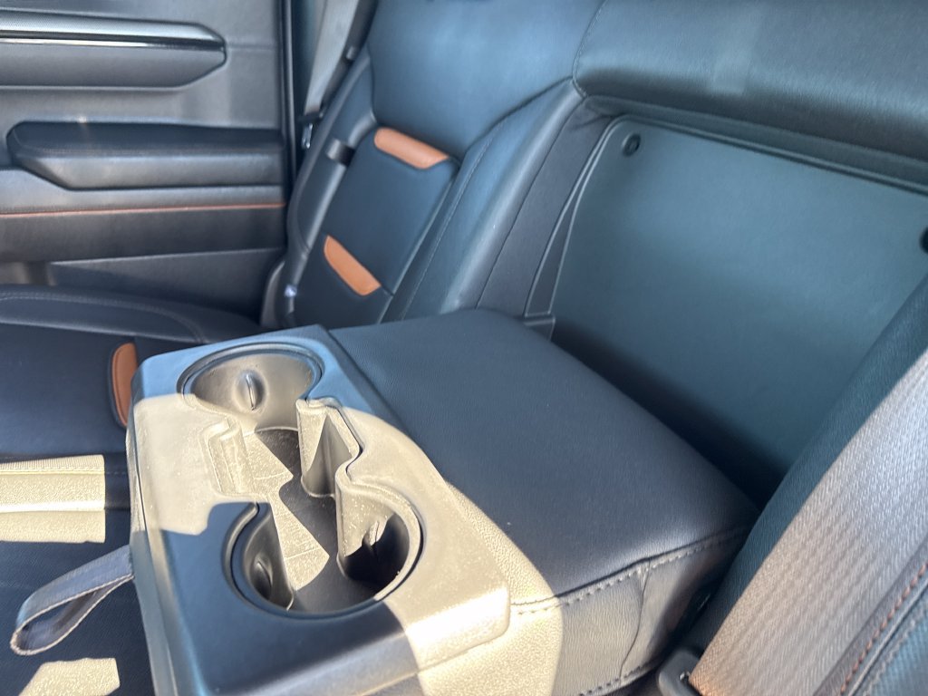 Used 2025 GMC Sierra 1500 AT4 w/ AT4 Premium Package AWD/4WD image 36