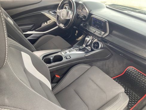 Used 2021 Chevrolet Camaro LT w/ RS Package image 13