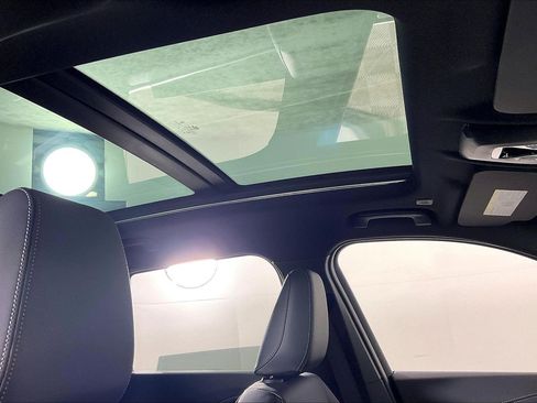 Certified 2026 BMW X1 xDrive28i w/ Technology Package AWD/4WD image 22