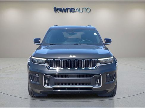 Used 2024 Jeep Grand Cherokee L Overland w/ Trailer Tow Package AWD/4WD image 8